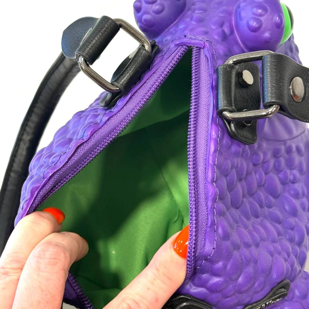 NEW Purple Official Windy Willow Frog Toad Purse Handbag Clutch - Picture 12 of 14